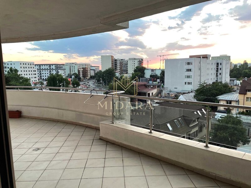 Apartament 2 camere  68 mp  Terasa 22 mp  Etaj 4
