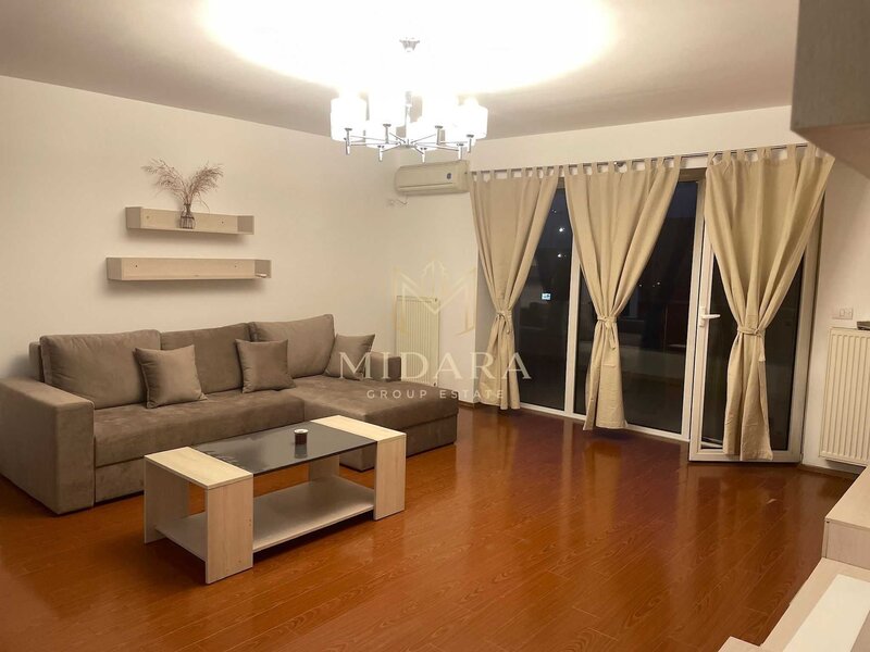 Apartament 2 camere  68 mp  Terasa 22 mp  Etaj 4